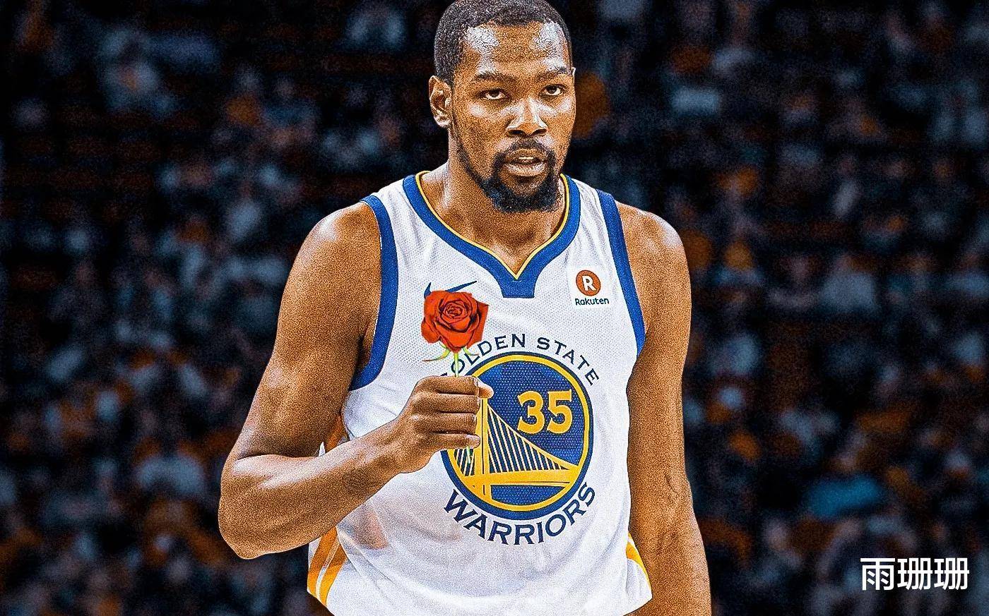 杜兰特回归赛场，精彩发挥首场状态亮眼，雄鹿观众沸腾！的简单介绍