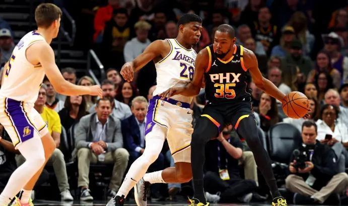  杜兰特关键节点赛况扑朔迷离，热火带队取胜！